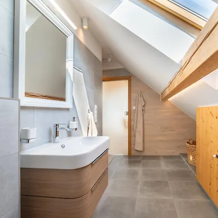 Bed & Breakfast Tinygreens Podebrady